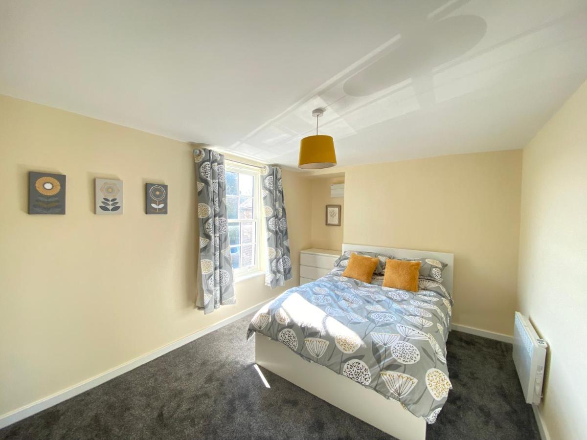 Hodge Bower Holidays, Ironbridge - Sedgwick Apartment ภายนอก รูปภาพ